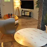 Apartamento Frednes Cosy Retreat - Short Walking Distance To Centre - Free Private Parking And Internet Porsgrunn