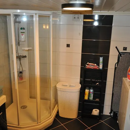 Appartamento Frednes Cosy Retreat - Everything Within Short Walking Distance To Centre - Free Private Parking And Free Internet